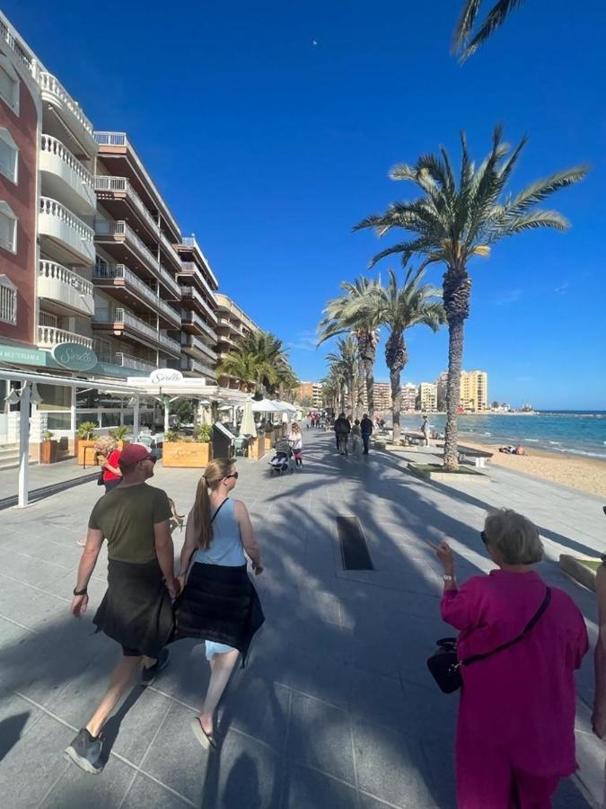 Beautiful Apartment Playa Del Cura Beach In Torrevieja Spain エクステリア 写真